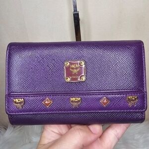 🔹️ MCM🔹️ purple trifold wallet ✨️💜